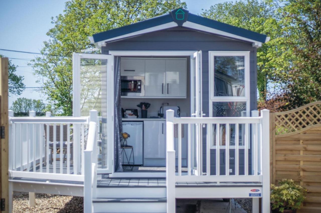 The Studio - 1 Bedroom Cabin - אמרות' מראה חיצוני תמונה